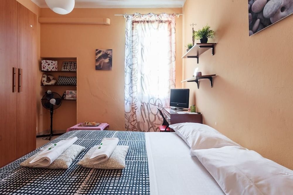 Stazione Centrale Bed and Breakfast Bologna Eksteriør billede