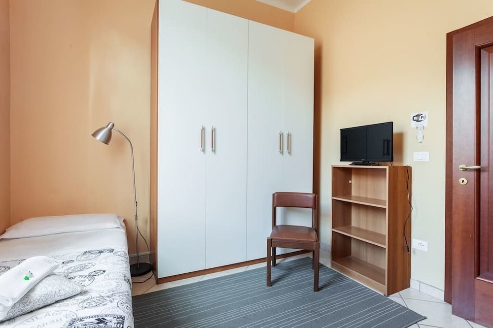 Stazione Centrale Bed and Breakfast Bologna Eksteriør billede