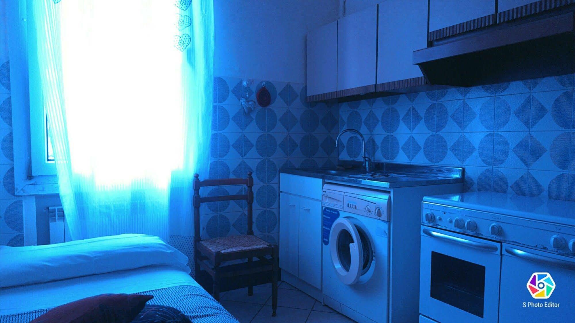 Stazione Centrale Bed and Breakfast Bologna Eksteriør billede